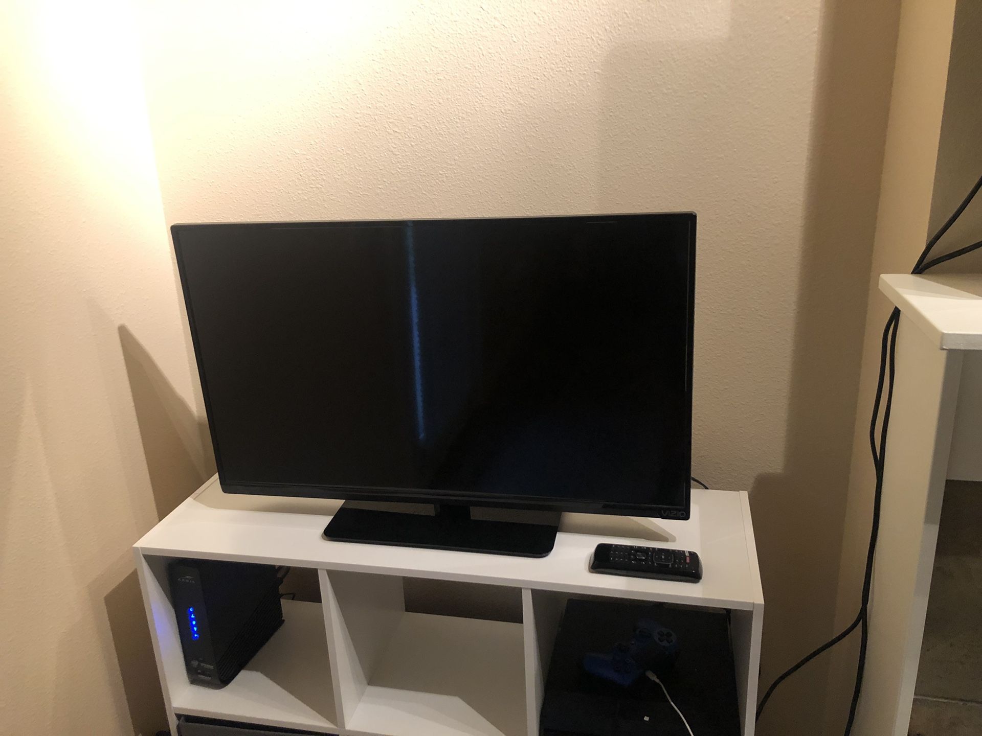 32 inch Vizio TV