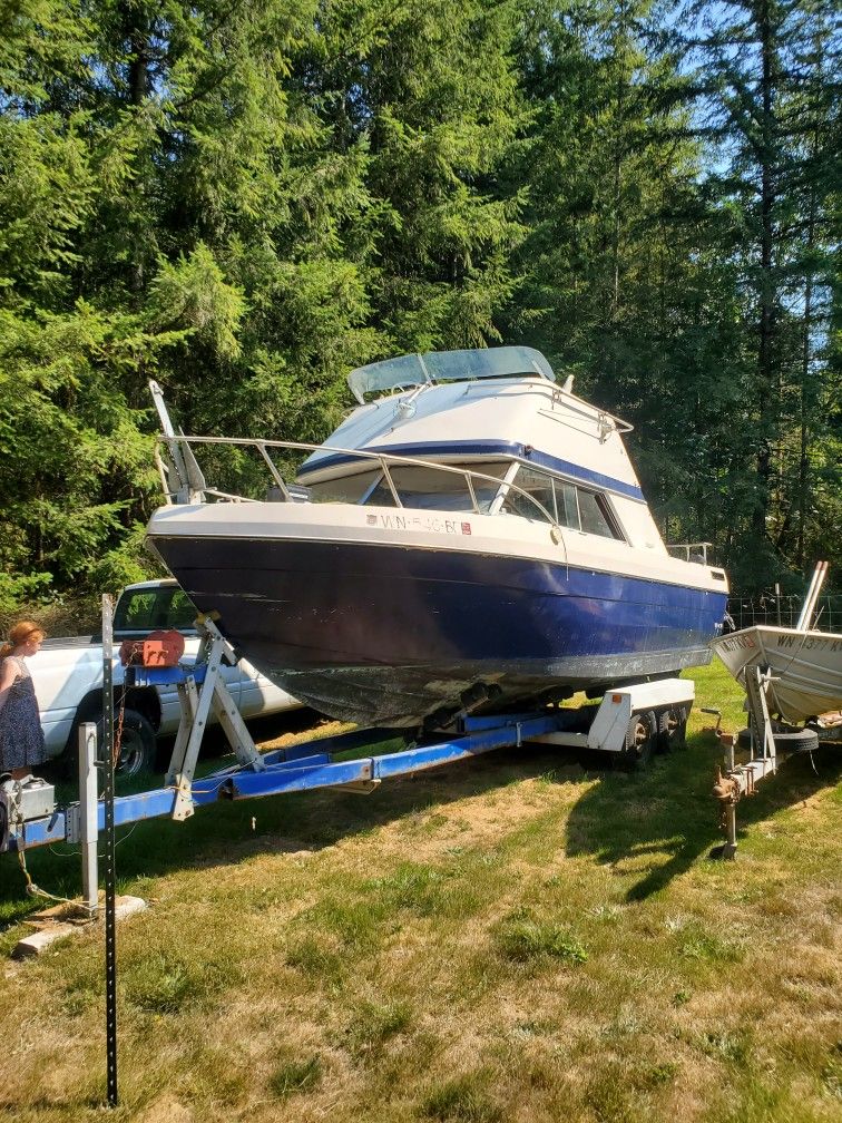 1977 Nisqually Bayliner