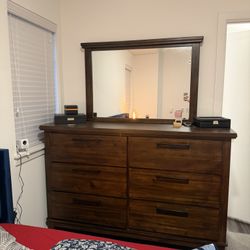Dark Wood 6-Drawer Dresser with Mirror