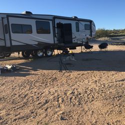 5th Wheel Heartland Pioneer 3155