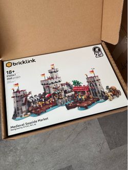 Lego BrickLink BDP Series 4 910047 Medieval Seaside Market