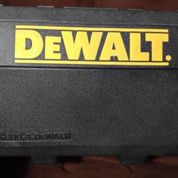 Dewalt Cordless Drill & Circular Saw Combo Kit