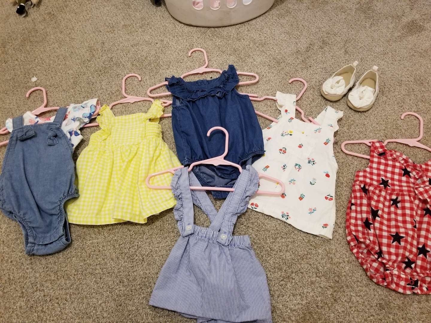 Girl clothes 0-3