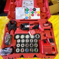 Milwaukee 2679-750C M18 FORCE LOGIC 600 MCM Cu Crimper Kit with 750 MCM Jaw