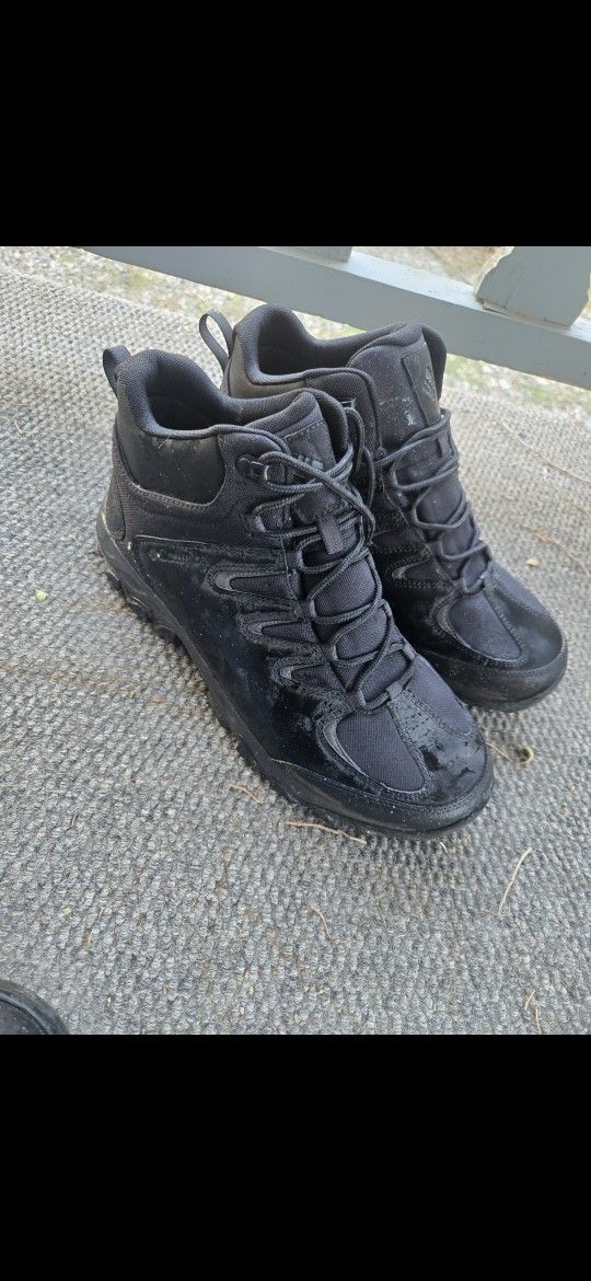 Columbia Hiking Boots