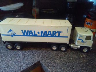 Wal-Mart tracker trailer huge
