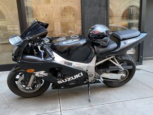 Photo SUZUKI GSX-R600