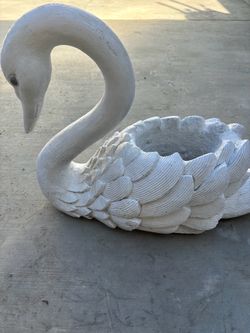 Duck Cement planter pot $50 dollar