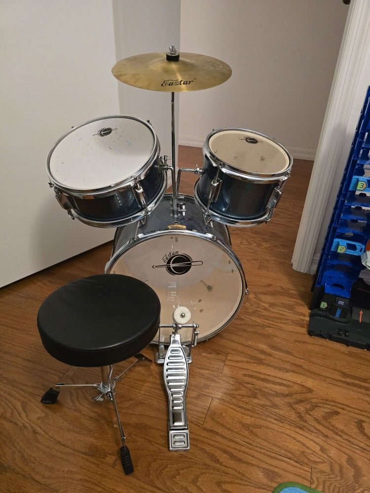 Eastar Kids Drum Set