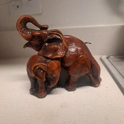 Vintage Mother And Baby Elephant Wax Candle