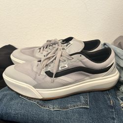 Vans Ultra Range 2.0 Size 11 
