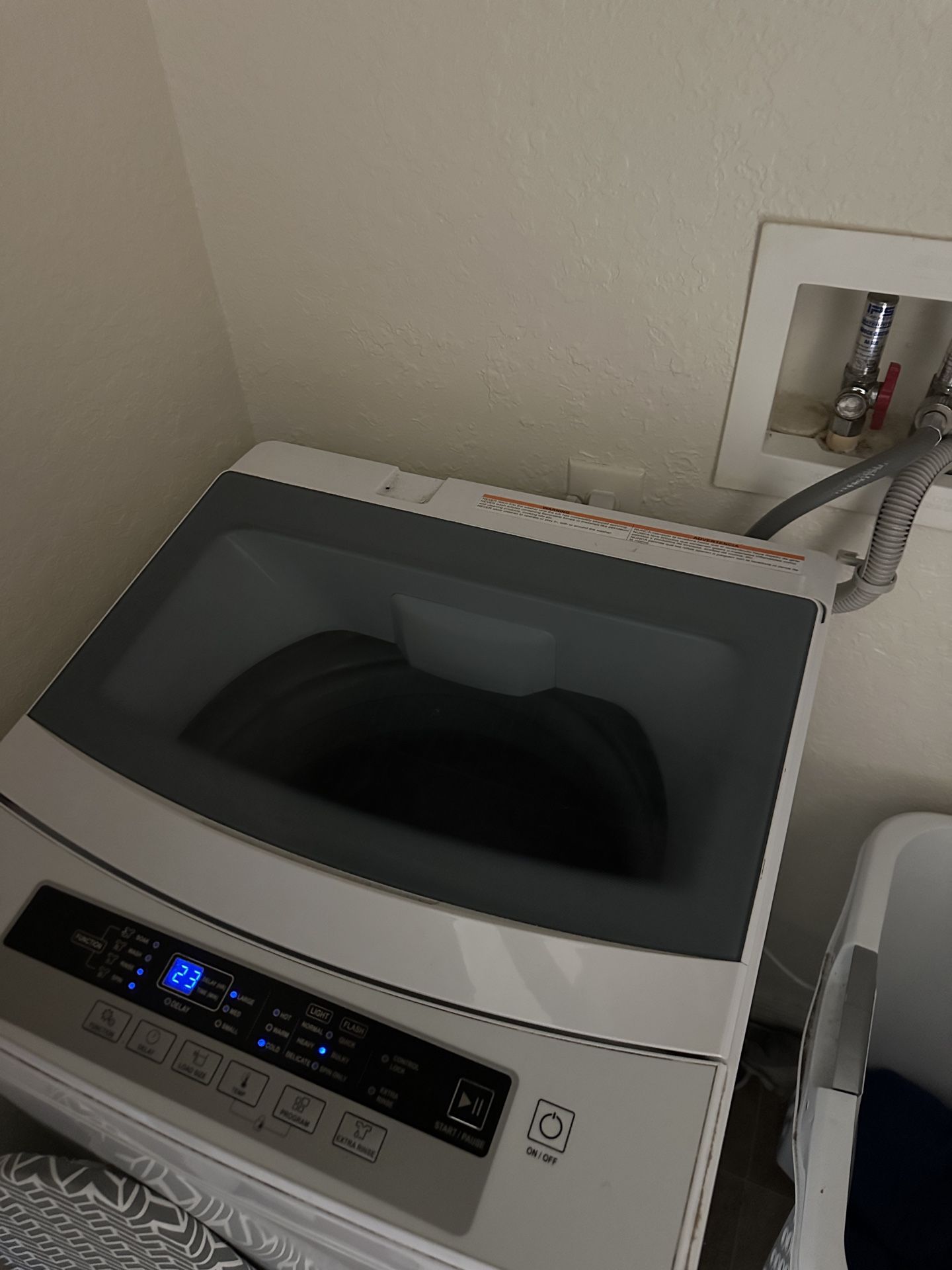 Portable Magic Chef Washer & Dryer Set