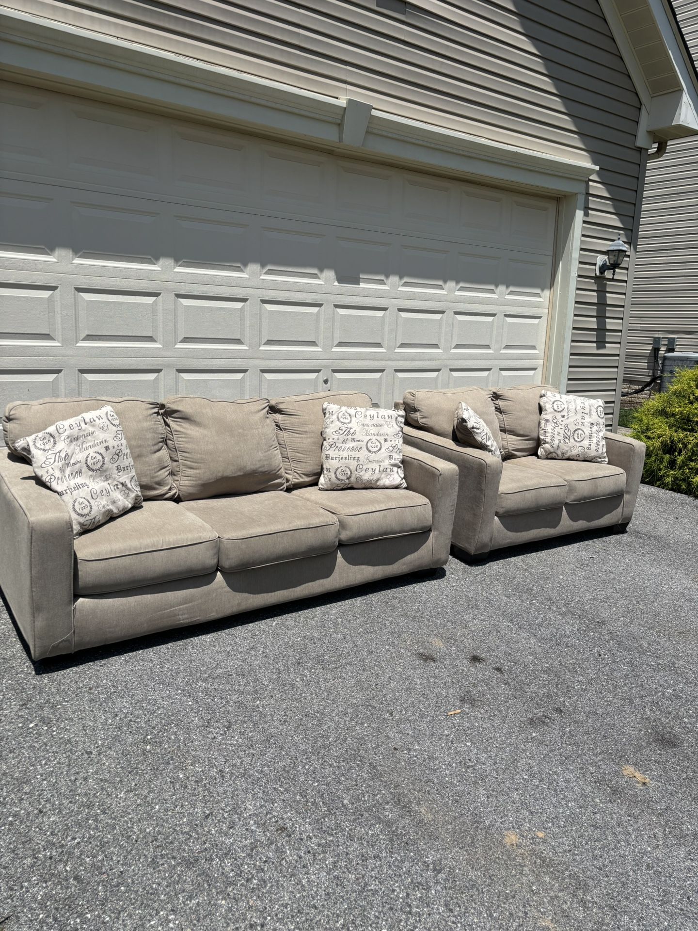 Ashley Furniture Couch & Loveseat Set – Like New! Quartz Color