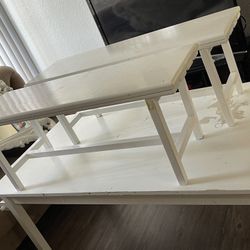 Little Table With Stools 