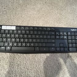 Logitech K375S Wireless Keyboard 