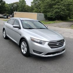 2013 Ford Taurus