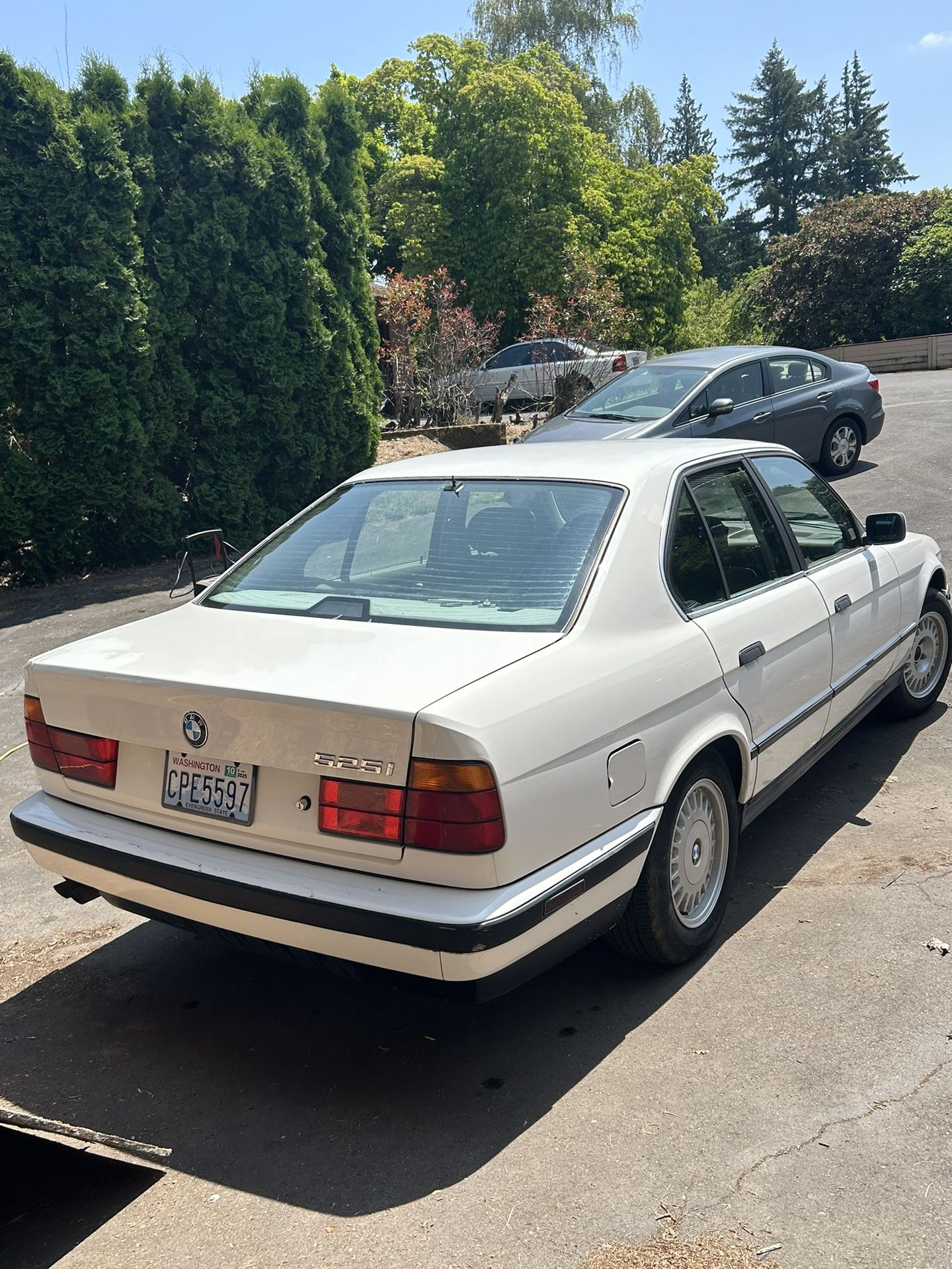 1993 BMW 525i