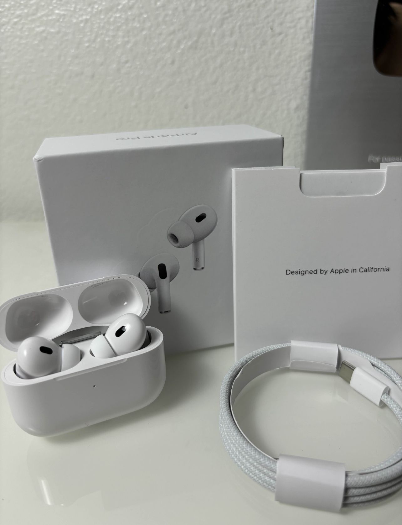 Airpod Pro 2nd Generation Wireless Magesafe Charging Case (USB-C)