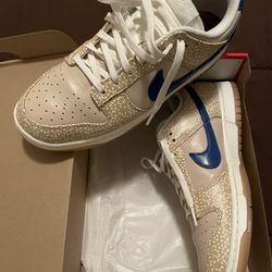 Nike Dunks