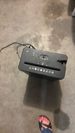 Paper shredder