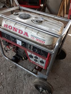 Honda EM3000 Generator 