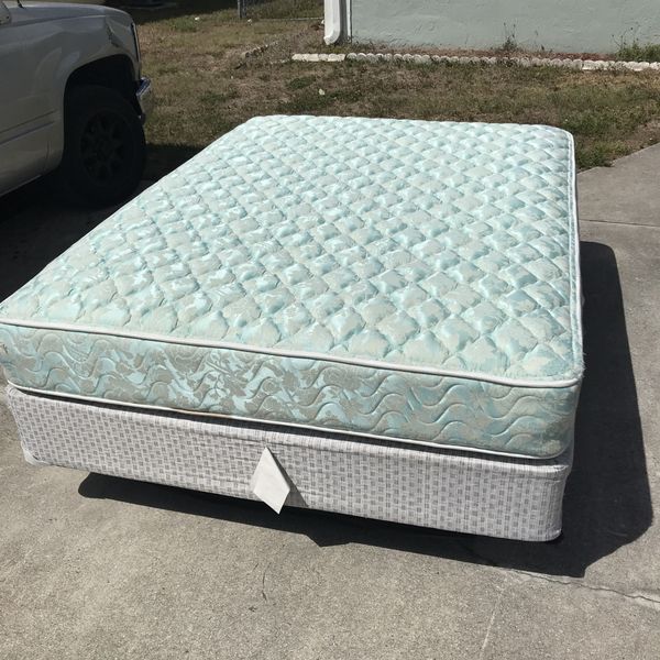 Queen Mattress Set for Sale in Fort Myers, FL OfferUp