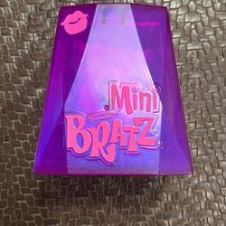 Mini Bratz Minis Limited Series 2022 Purple