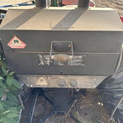 Holland Grill Smoker