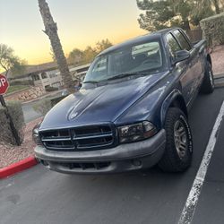 2003 Dodge Dakota