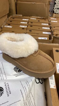 Uggs Sz 7, 8, 9’s 100% authentic