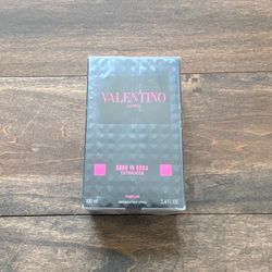 Valentino  Uomo Born in Roma Extradose Parfum