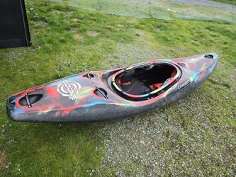 Dagger Code (M) Whitewater Kayak