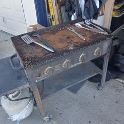 BBQ Grill for sale Propane Tank included