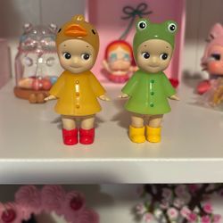 Frog and Duck from Rainy Day Series 