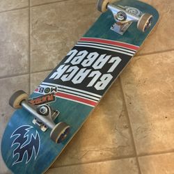 Black Label Skateboard