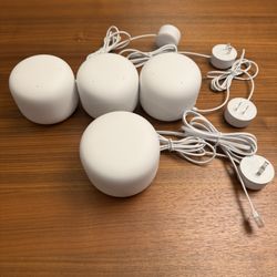 Google Nest WiFi, 1 Router A4R H2D & 3 Mesh Extender Access Points H2E, USED