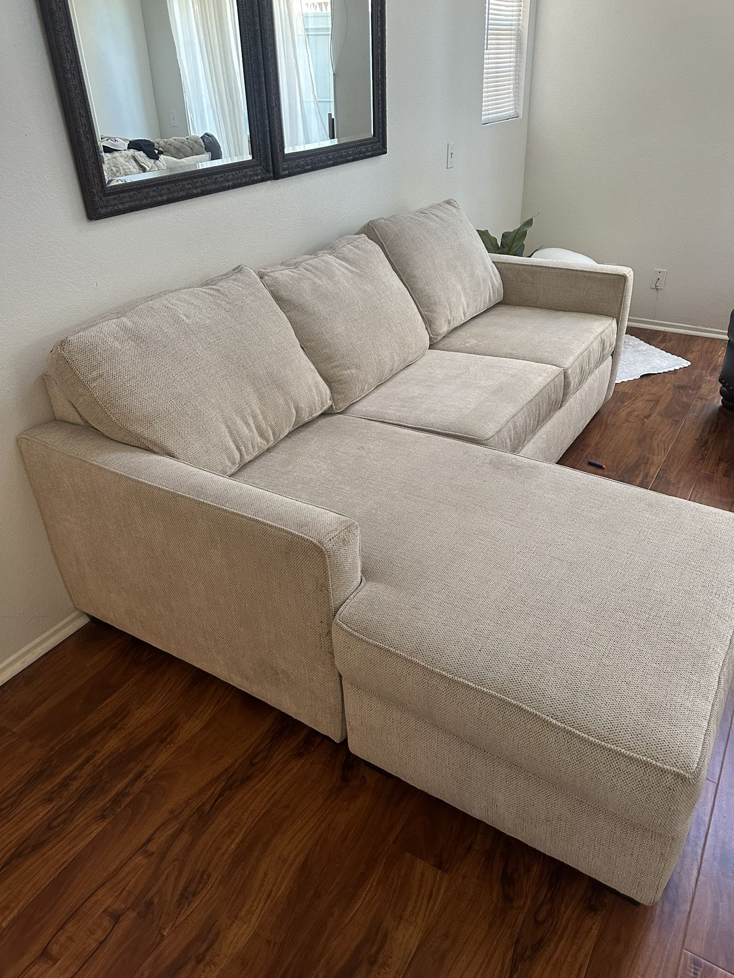 L Sectional Couch