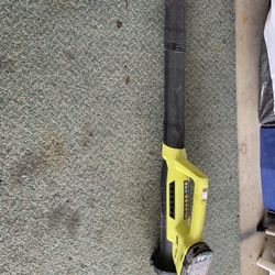 RYOBI Yard blower