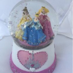 Disney Princess Snow Globe And Music Box