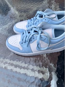 Nike shoes size 8