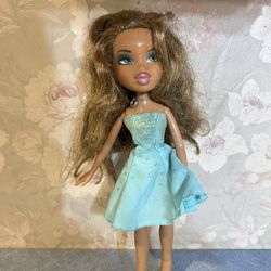 Bratz Yasmine Hollywood Style Doll Only