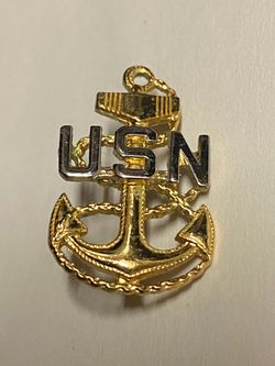 US NAVY ANCHOR  PIN      1/20 10k  gold GEMCO
