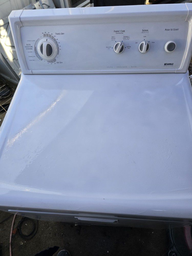 Kenmore Gas Dryer King Size Capacity And Heavy Duty Works Excellent 