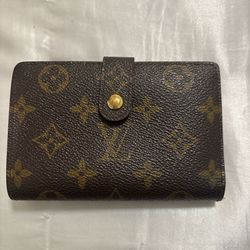 Louis Vuitton Wallet 