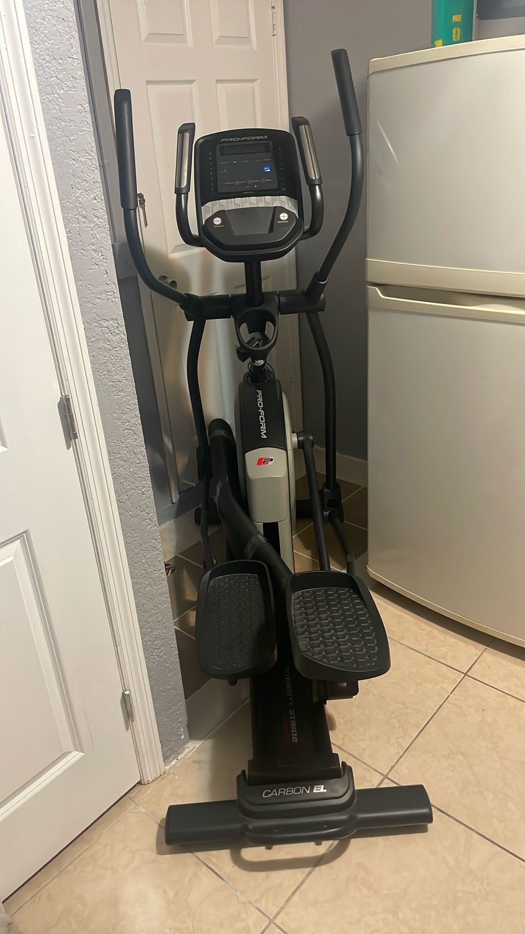 Pro Form Carbon EL Eliptical MUST GO!