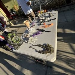 Miscellaneous Halloween Items 