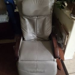 Massage chair