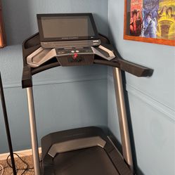 Pro-form Pro 9000 Treadmill
