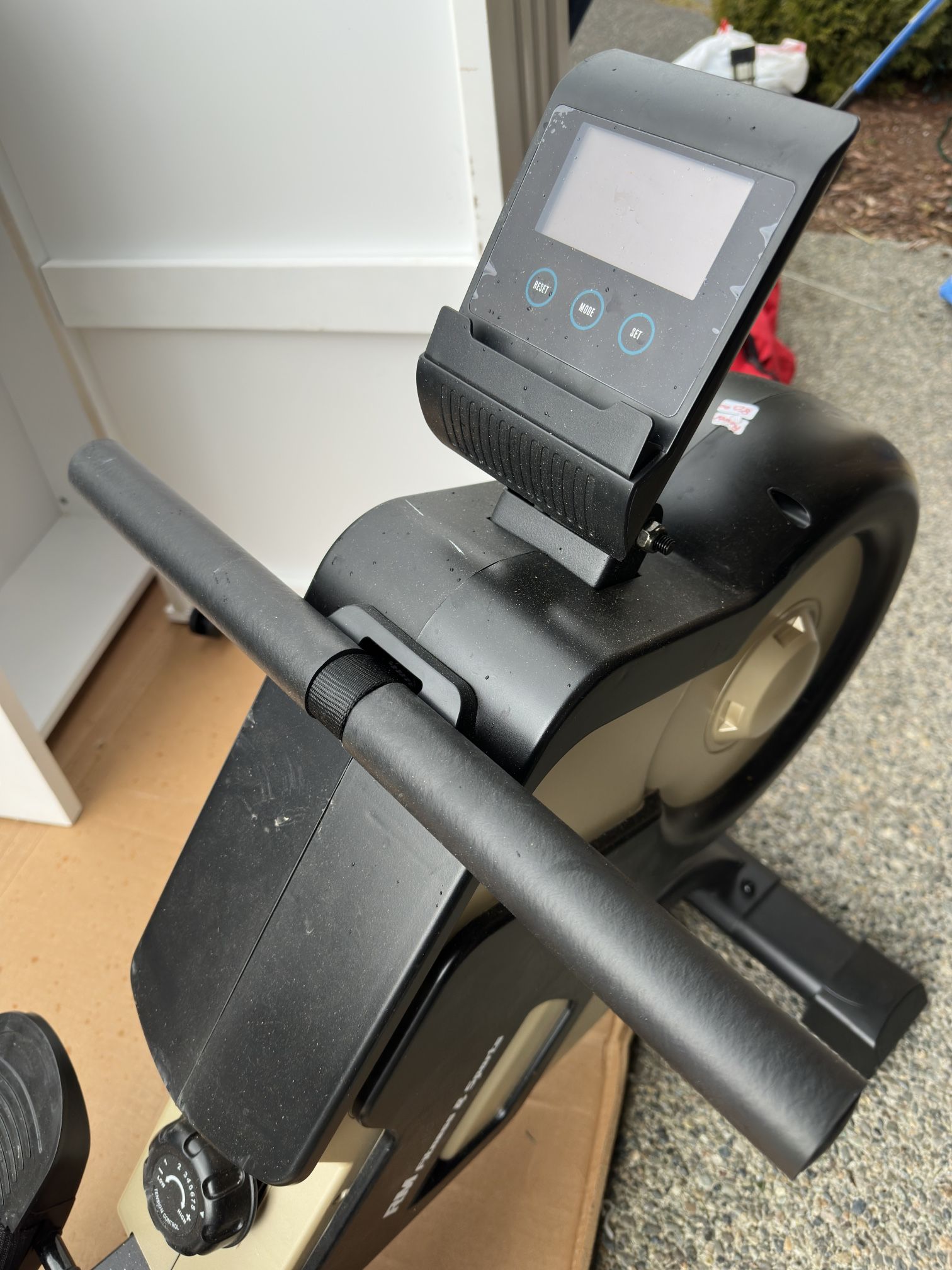 Indoor Rowing Machine 