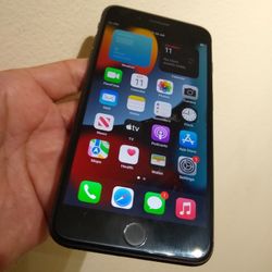 Apple iPhone 8 64 Gb UNLOCKED ANY CARRIER For Metro Tmobil Mint Mobile LycAmobile Working Fine